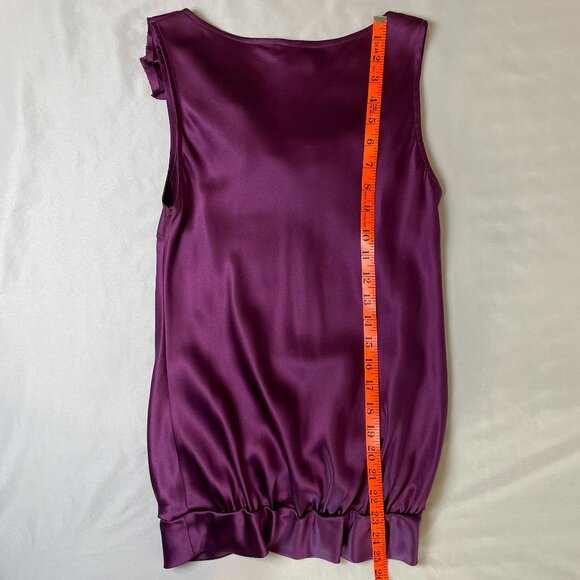 Pretty Satin Blouse Size S Sleeveless Purple Plum Rosettes Scoop Neckline - Picture 5 of 6